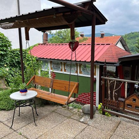 Queen Apartment Visoko Luaran gambar